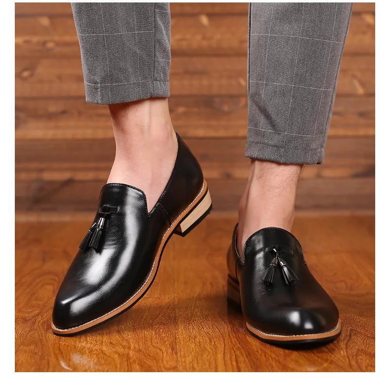 Men Slip on Dress Office Wedding Shoes Men Pointed Toe Dress Leather Shoes Luxury Italian Style Formal Party Shoes  hj65