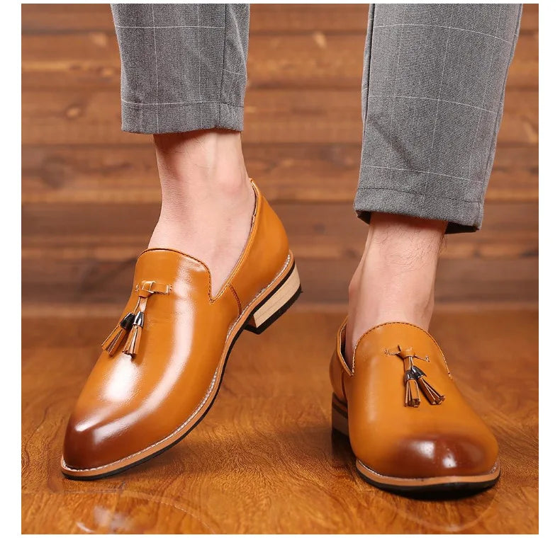 Men Slip on Dress Office Wedding Shoes Men Pointed Toe Dress Leather Shoes Luxury Italian Style Formal Party Shoes  hj65