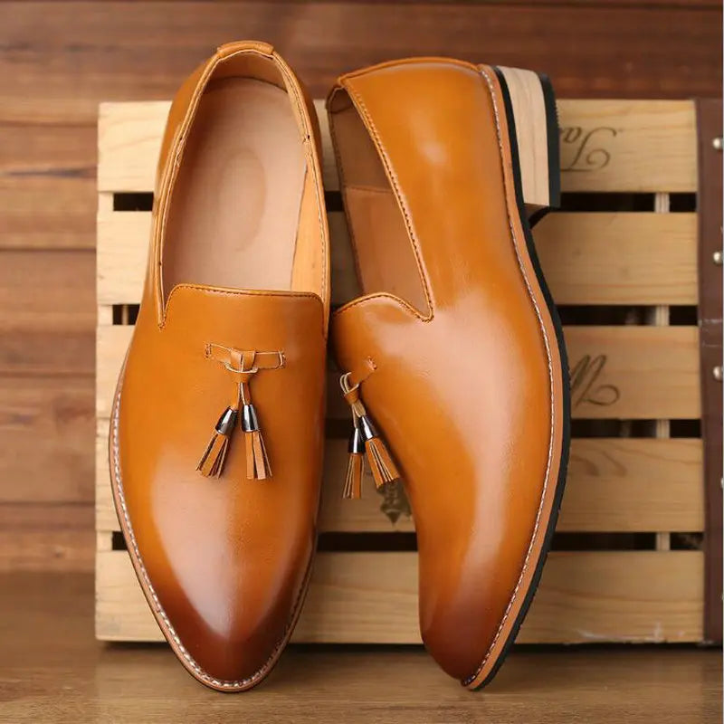 Men Slip on Dress Office Wedding Shoes Men Pointed Toe Dress Leather Shoes Luxury Italian Style Formal Party Shoes  hj65