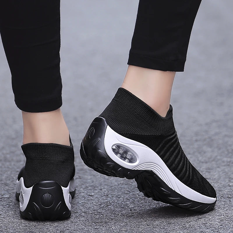 Women Walking Shoes Sock Slip on Mesh Platform Air Cushion Athletic Designer Sneakers for Women Tenis De Luxo Feminino