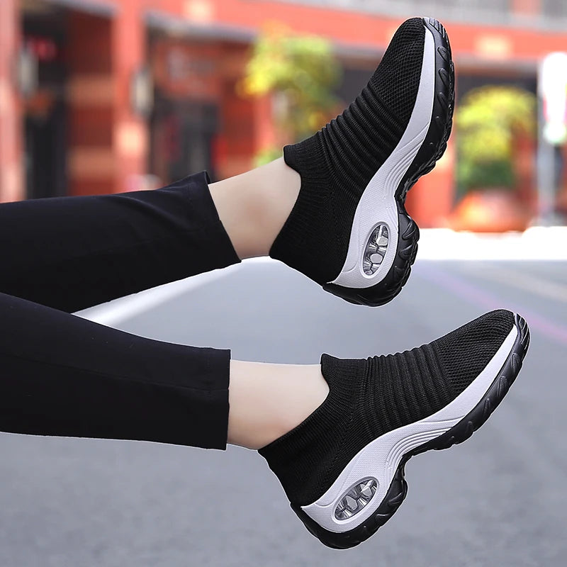 Women Walking Shoes Sock Slip on Mesh Platform Air Cushion Athletic Designer Sneakers for Women Tenis De Luxo Feminino